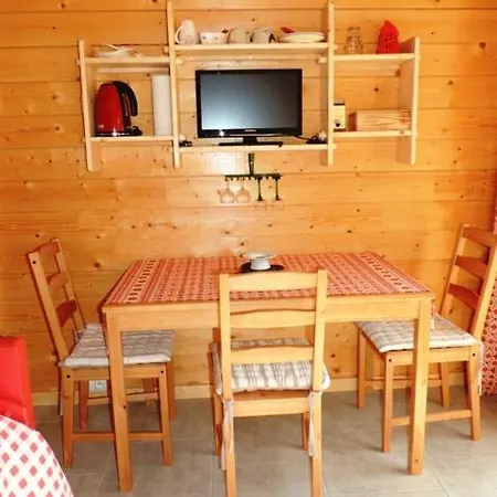 Au Bout Du Chemin Nocleg ze śniadaniem 3*